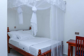 KRISLA LAKE BREEZE Hotel